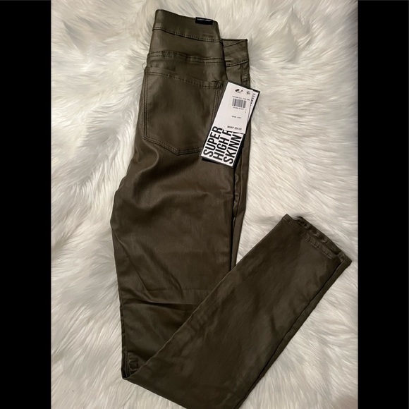 Almost Famous Lady Faux Leather Pants 